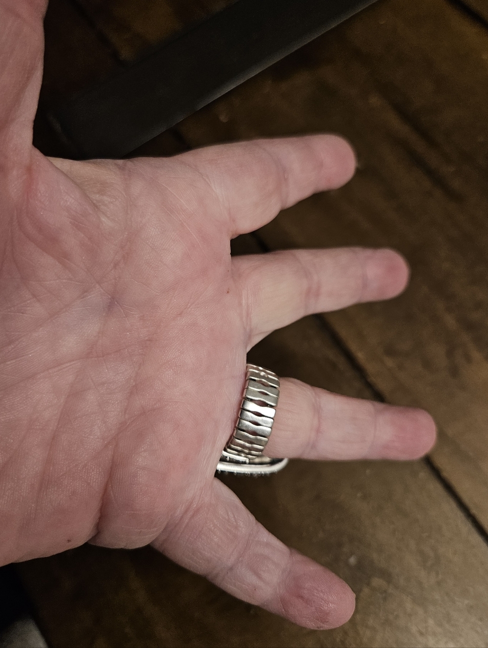Chico's Ring - Picture 2 of 3